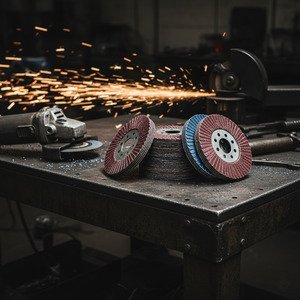 Flap Grinding Wheels | Flap Discs for Metal | dnipro-abraziv.com